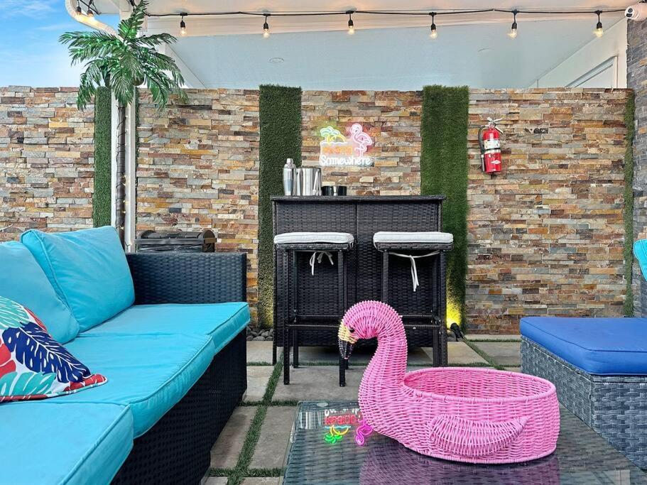 Vacay Spot Experience Luna Sky! 65" Tv Bar, Bbq, Shower Massage Jets, Music, Go To Fl Keys 홈스테드 외부 사진