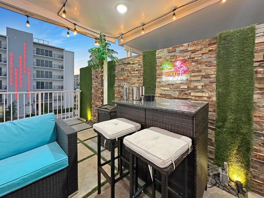 Vacay Spot Experience Luna Sky! 65" Tv Bar, Bbq, Shower Massage Jets, Music, Go To Fl Keys 홈스테드 외부 사진
